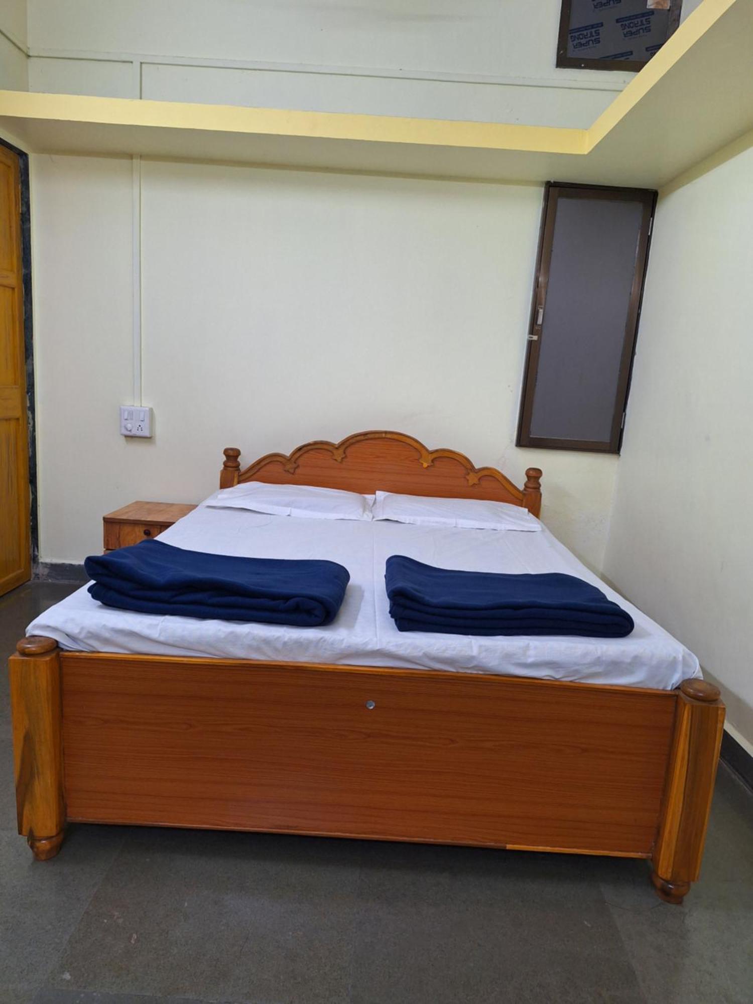 Anand Nivas Homestay Mālvan Exterior foto
